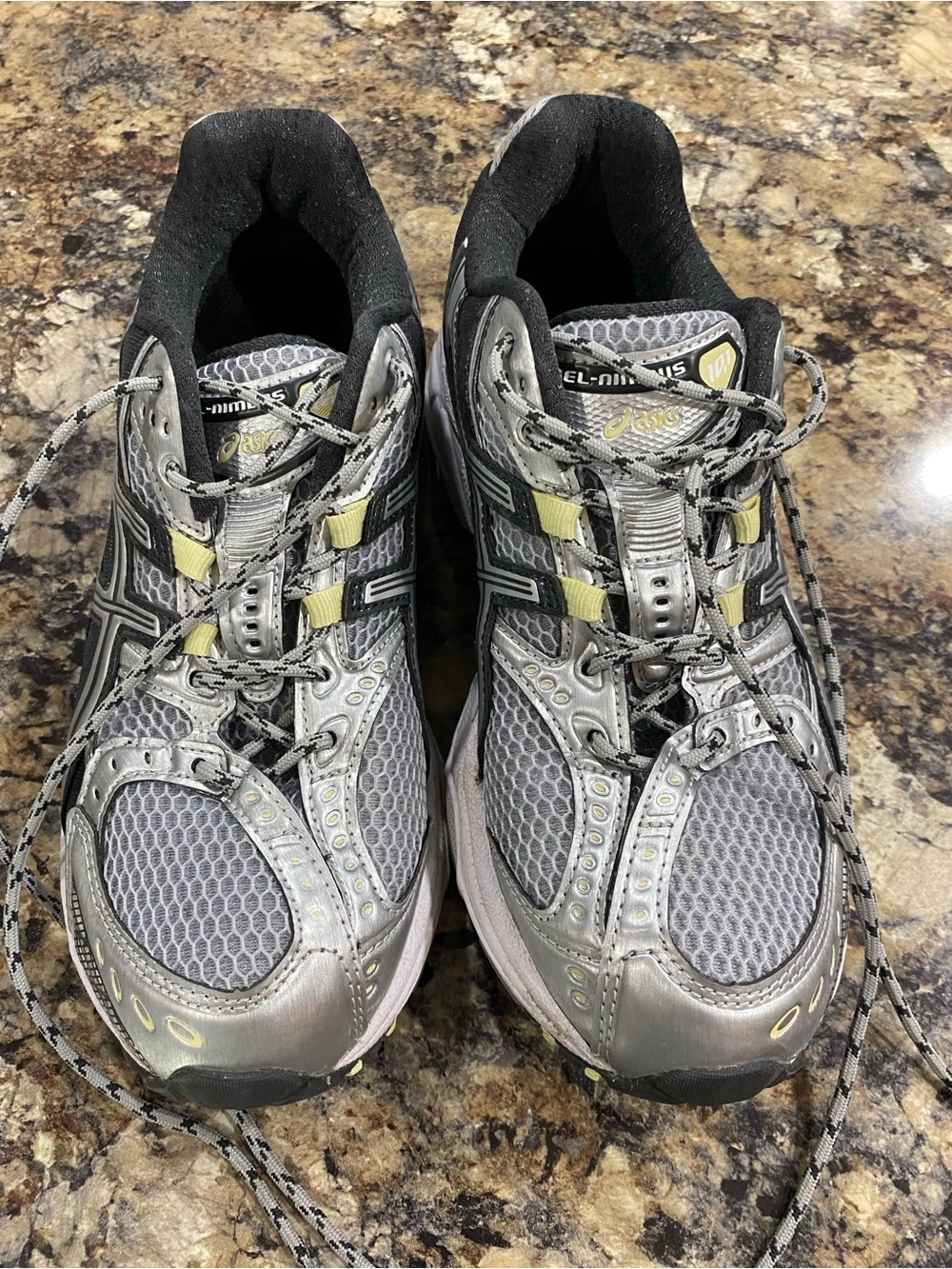 Asics Gel - Nimbus 10.1 Piedmont Grey / Graphite Grey 1203A543-023 Men's size 7